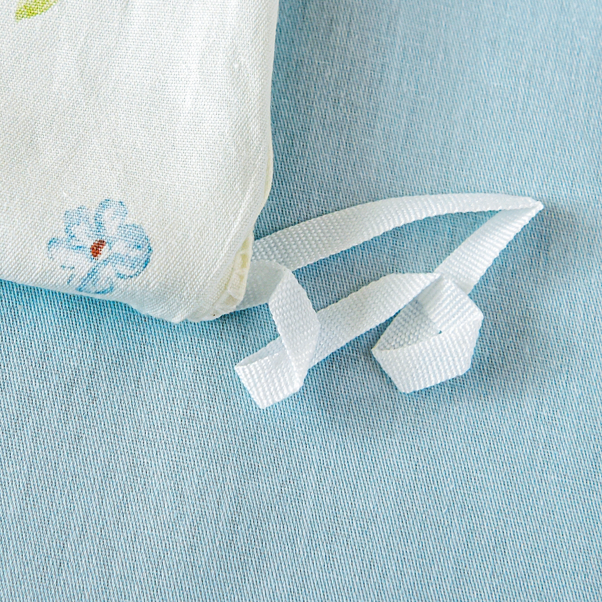 91家纺网 家纺一手货源 找家纺 天之爱 2025新款全棉纯棉印花三件套学生六件套 幽幽花间兔