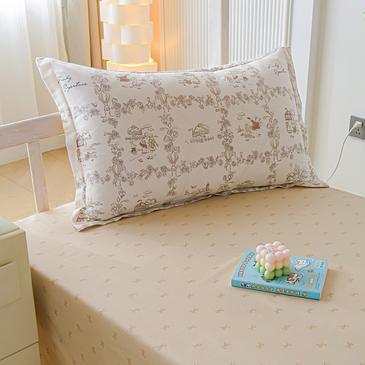 91家纺网 家纺一手货源 找家纺 天之爱 2025新款全棉纯棉印花三件套学生六件套 乡野小筑