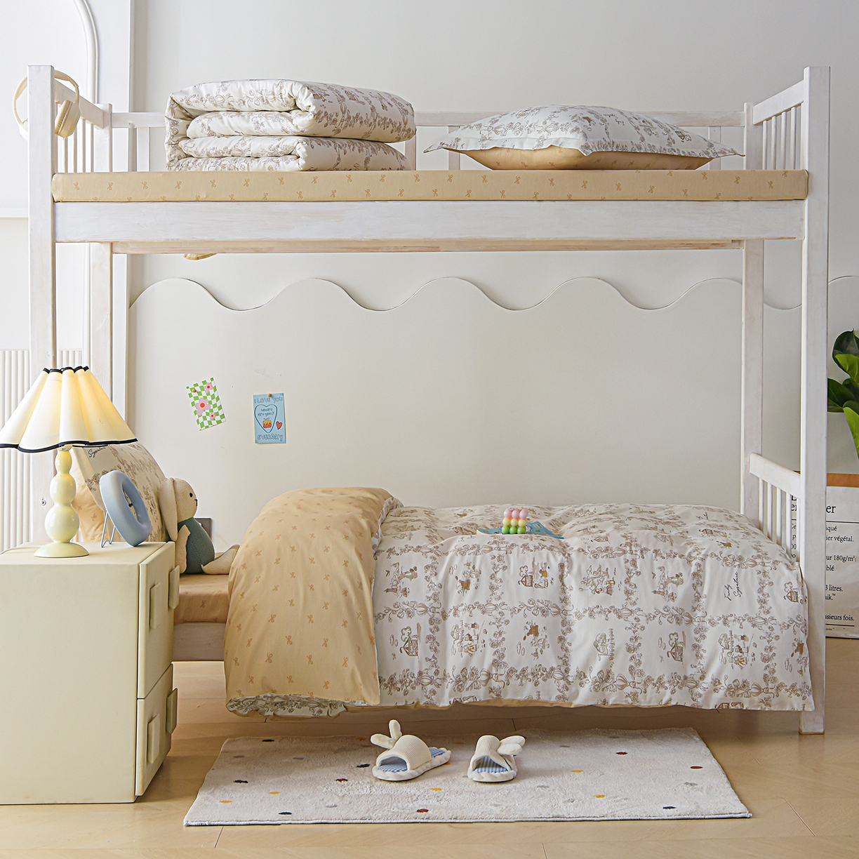 91家纺网 家纺一手货源 找家纺 天之爱 2025新款全棉纯棉印花三件套学生六件套 乡野小筑