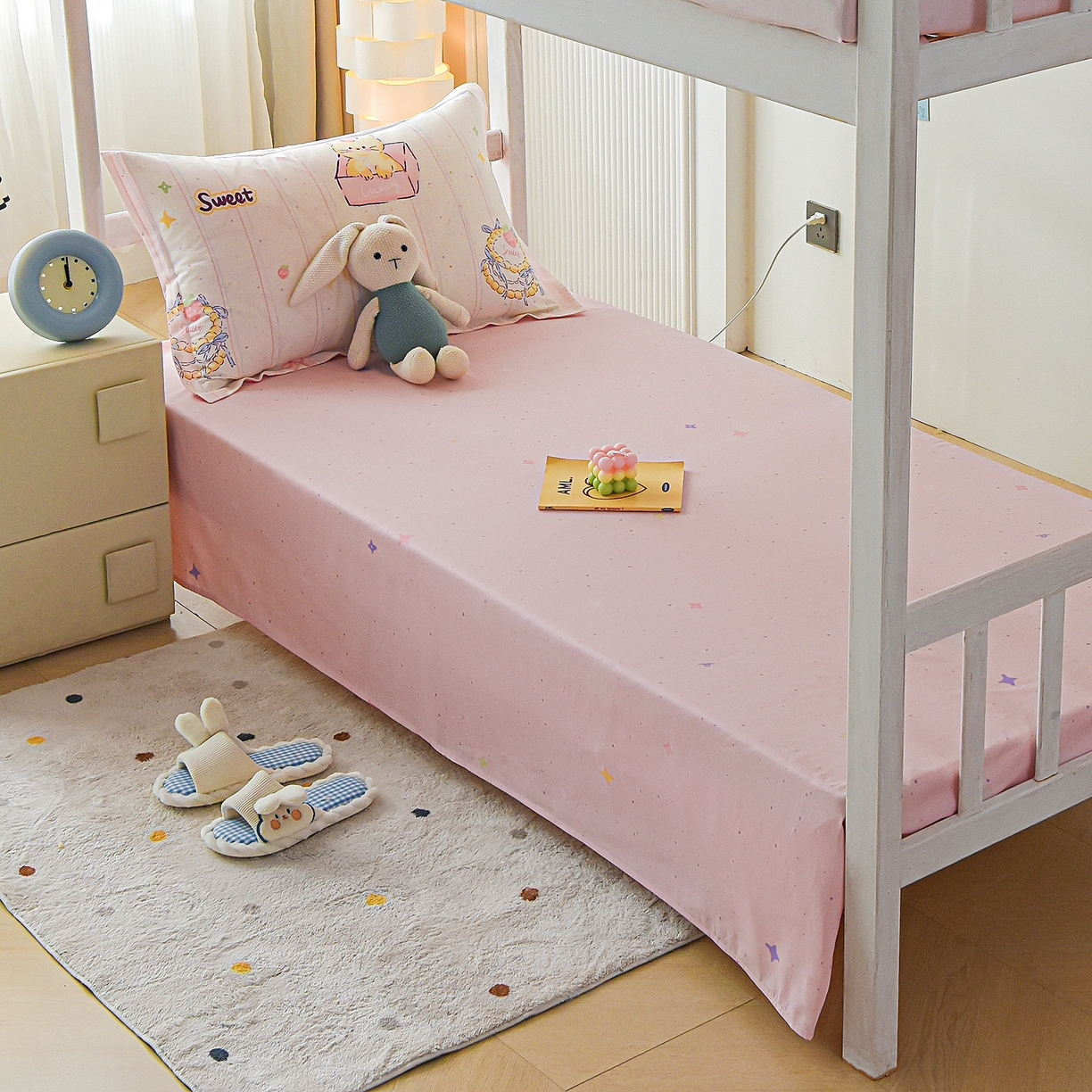 91家纺网 家纺一手货源 找家纺 天之爱 2025新款全棉纯棉印花三件套学生六件套 甜心可爱猫