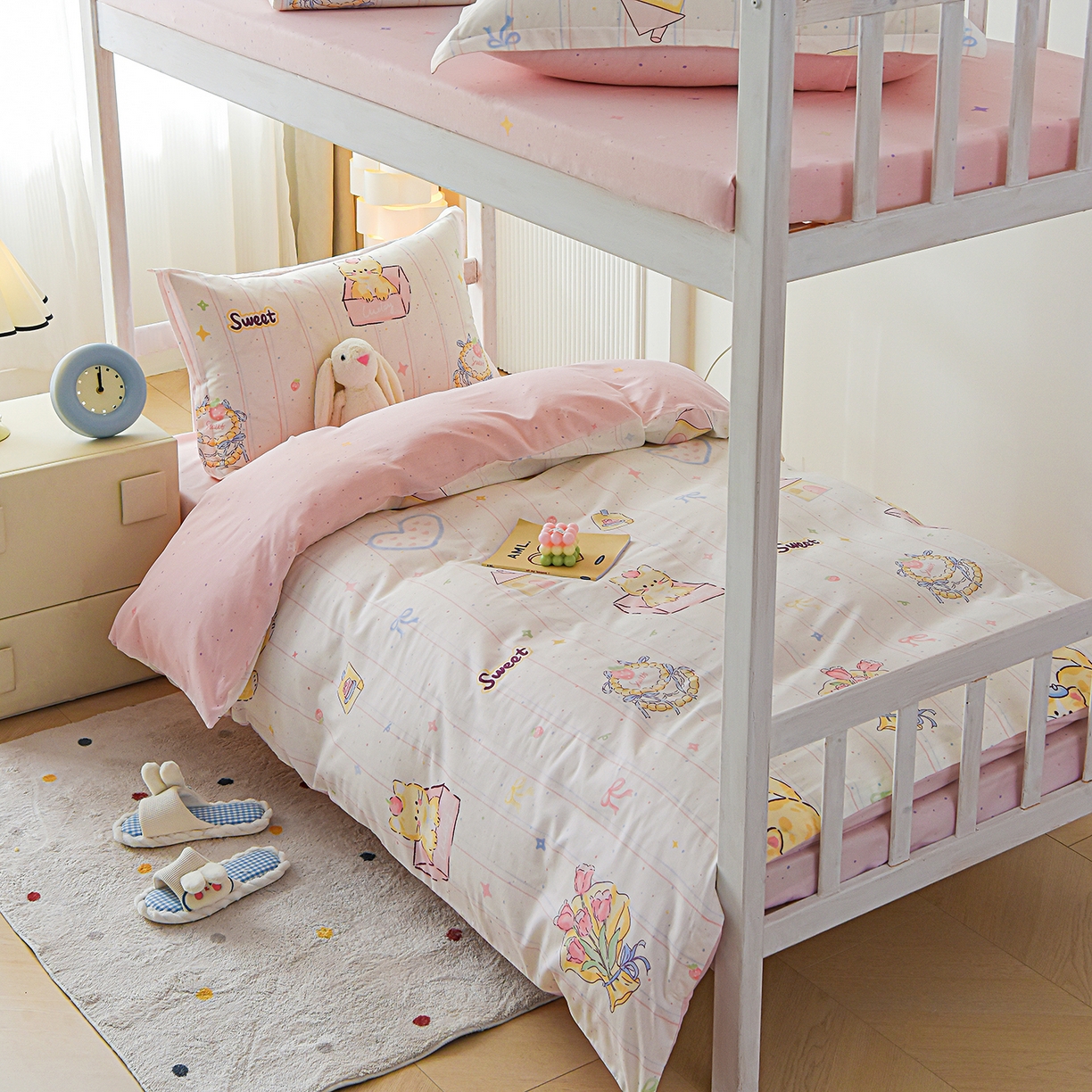 91家纺网 家纺一手货源 找家纺 天之爱 2025新款全棉纯棉印花三件套学生六件套 甜心可爱猫