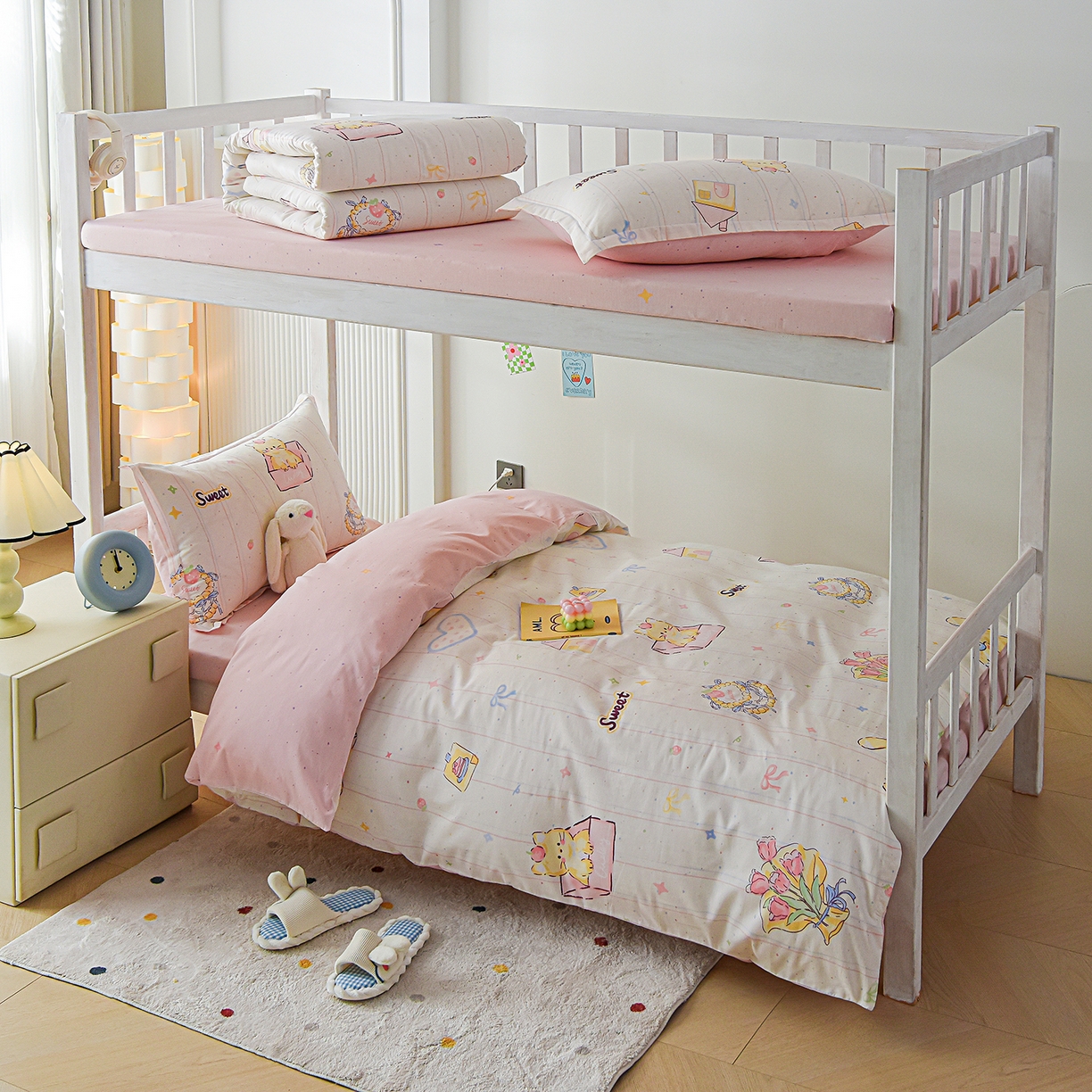 91家纺网 家纺一手货源 找家纺 天之爱 2025新款全棉纯棉印花三件套学生六件套 甜心可爱猫