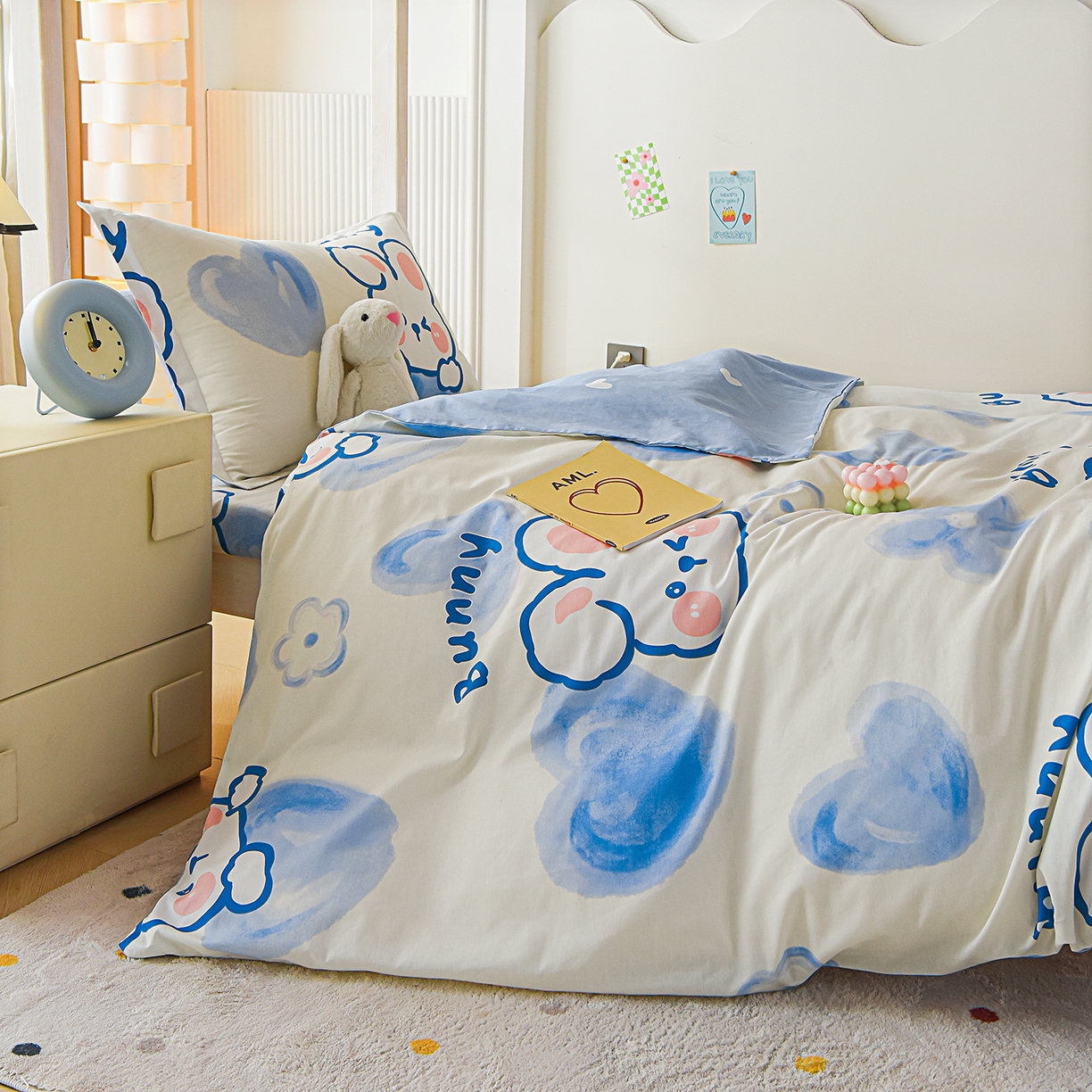 91家纺网 家纺一手货源 找家纺 天之爱 2025新款全棉纯棉印花三件套学生六件套 晴天小兔