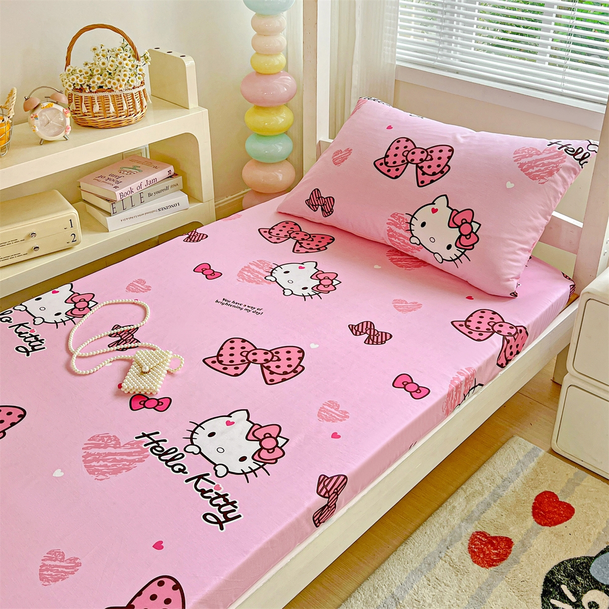 91家纺网 家纺一手货源 找家纺 名兮家居 2025-奥特曼-三丽鸥全棉13372学生床上下铺床笠【含防伪标】 蝴蝶结kt