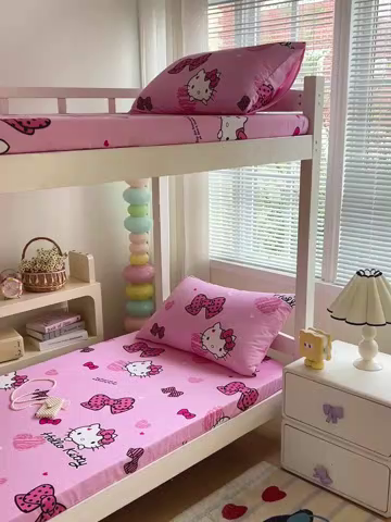 91家纺网 家纺一手货源 找家纺 名兮家居 2025-奥特曼-三丽鸥全棉13372学生床上下铺床笠【含防伪标】 蝴蝶结kt