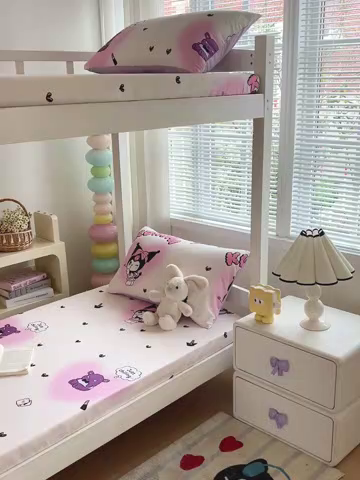 91家纺网 家纺一手货源 找家纺 名兮家居 2025-奥特曼-三丽鸥全棉13372学生床上下铺床笠【含防伪标】 美美库洛米