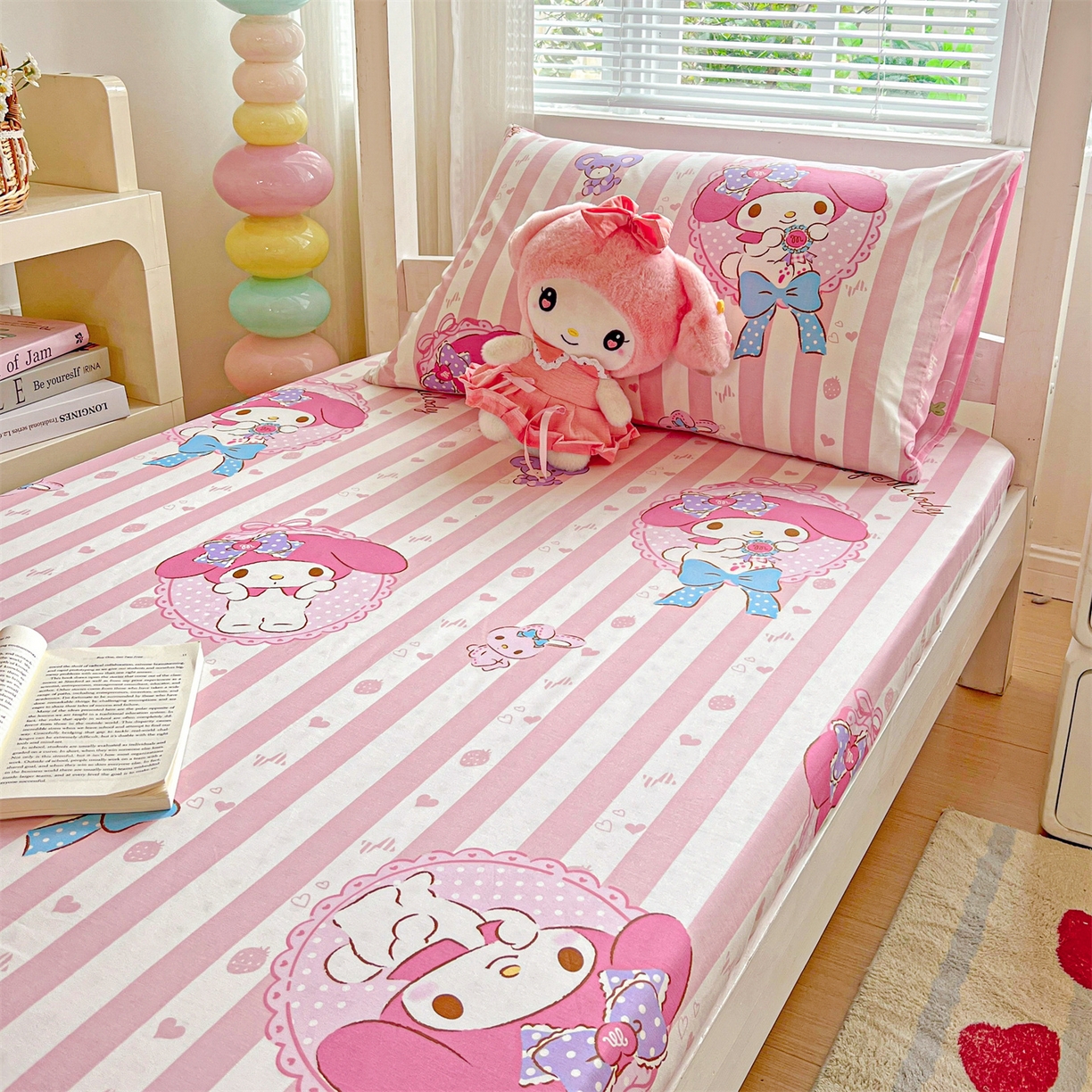 91家纺网 家纺一手货源 找家纺 名兮家居 2025-奥特曼-三丽鸥全棉13372学生床上下铺床笠【含防伪标】 竖条美乐蒂