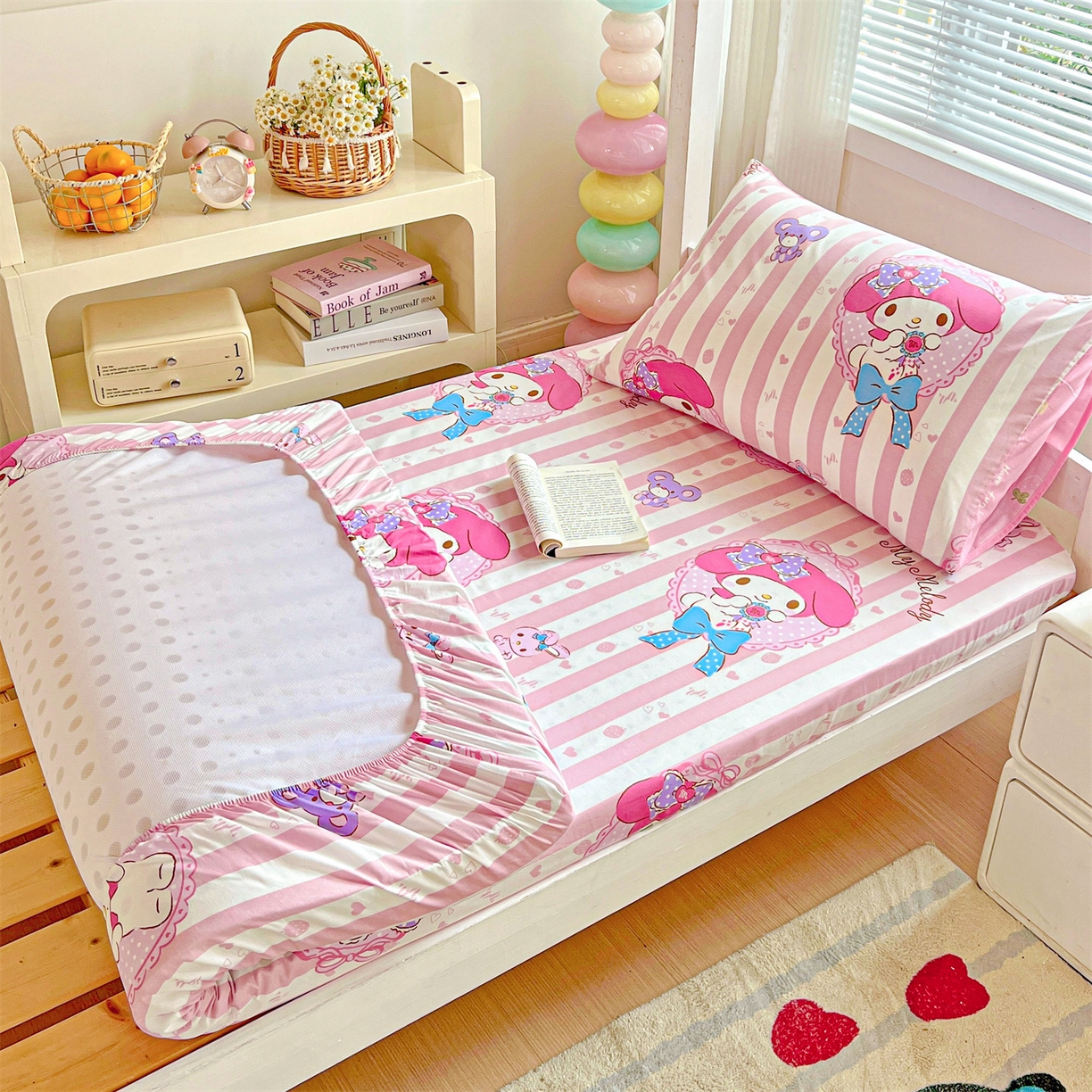 91家纺网 家纺一手货源 找家纺 名兮家居 2025-奥特曼-三丽鸥全棉13372学生床上下铺床笠【含防伪标】 竖条美乐蒂