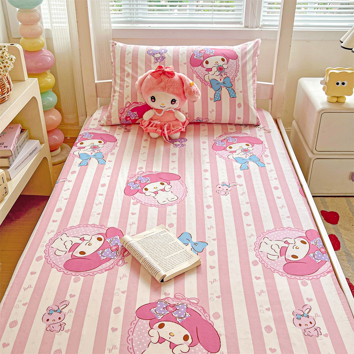 91家纺网 家纺一手货源 找家纺 名兮家居 2025-奥特曼-三丽鸥全棉13372学生床上下铺床笠【含防伪标】 竖条美乐蒂