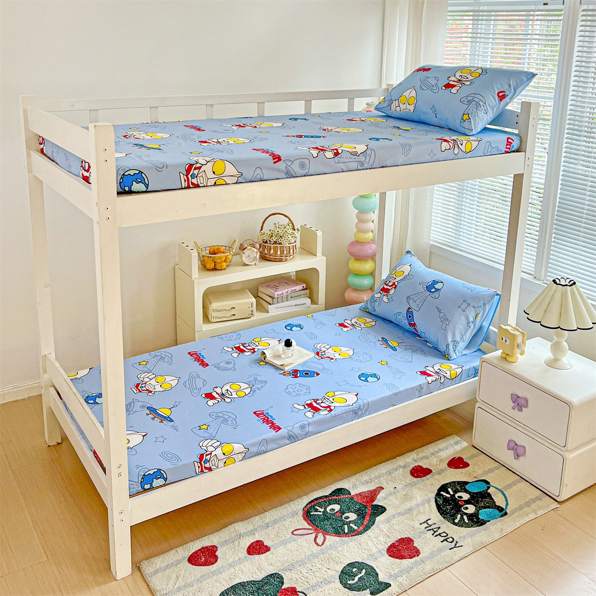 91家纺网 家纺一手货源 找家纺 名兮家居 2025-奥特曼-三丽鸥全棉13372学生床上下铺床笠【含防伪标】 太空奥特曼