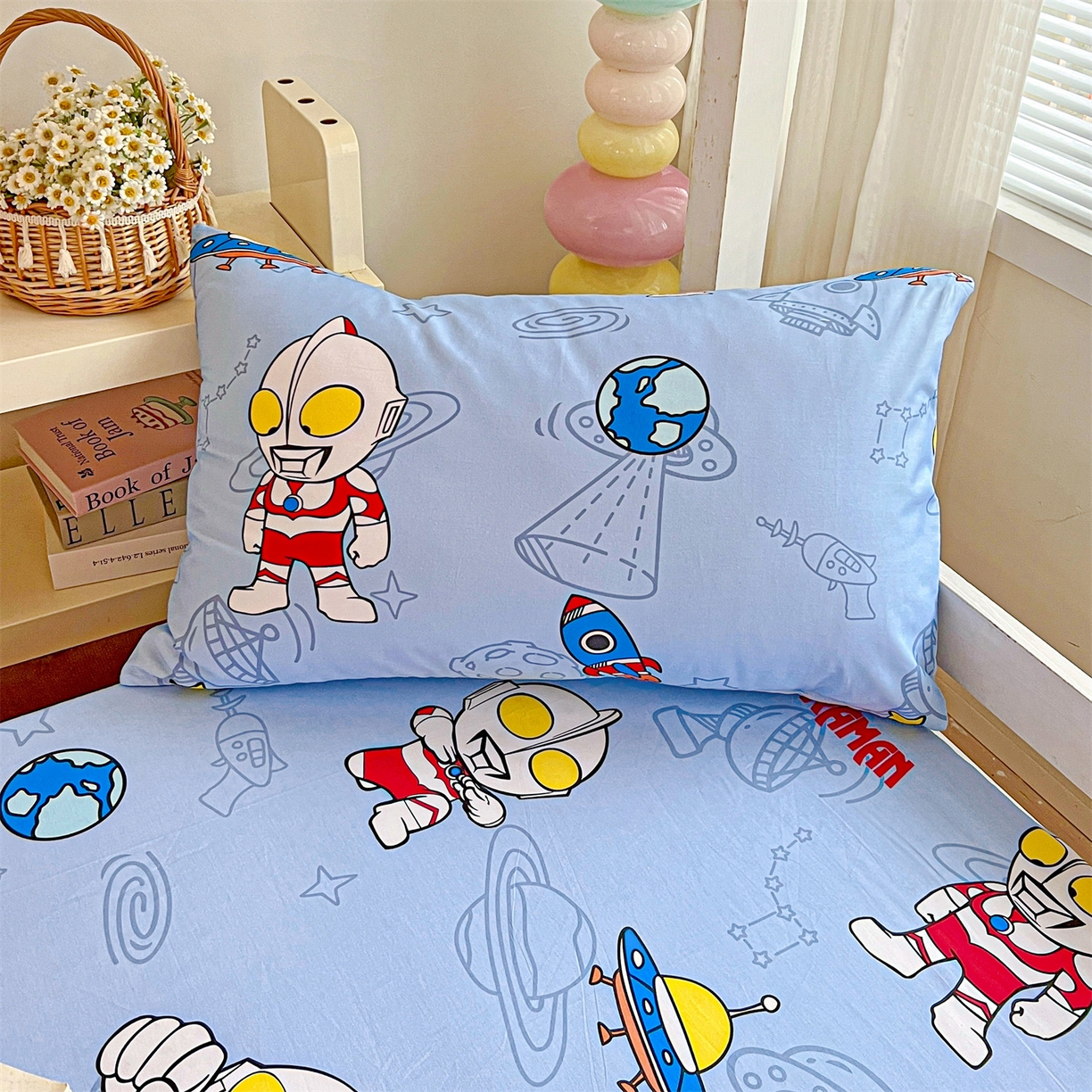 91家纺网 家纺一手货源 找家纺 名兮家居 2025-奥特曼-三丽鸥全棉13372学生床上下铺床笠【含防伪标】 太空奥特曼