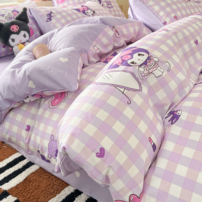 91家纺网 家纺一手货源 找家纺 博雅 2025新款全棉三丽鸥全棉四件套-小版 小方格库洛米