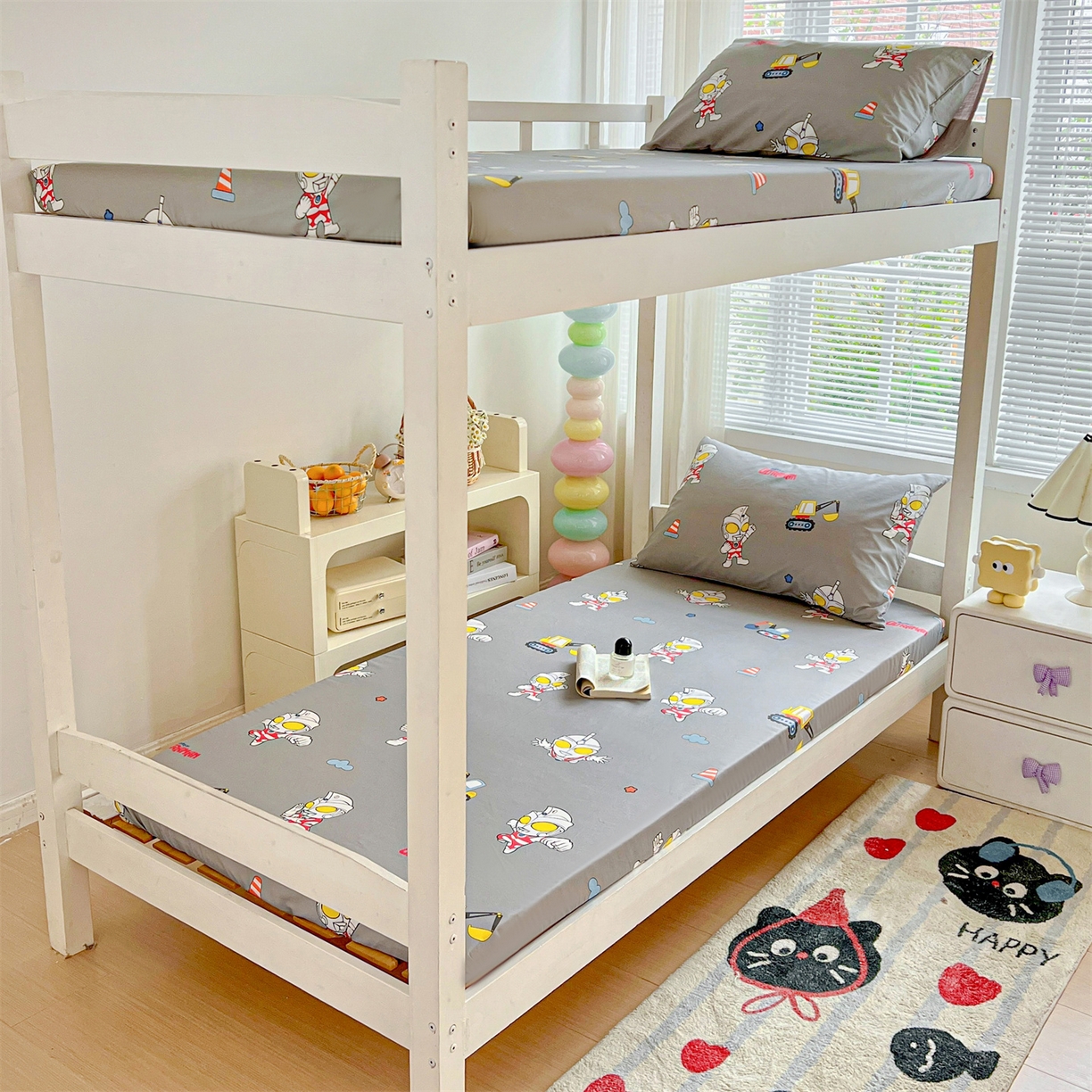 91家纺网 家纺一手货源 找家纺 名兮家居 2025-奥特曼-三丽鸥全棉13372学生床上下铺床笠【含防伪标】 宇宙小分队