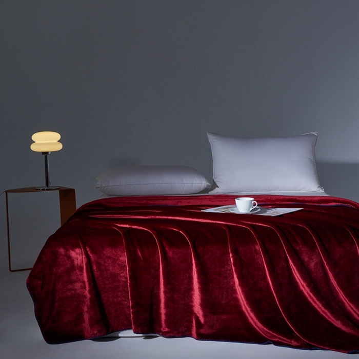 馨米莱家纺2025新款贝壳边牛奶绒毛毯 安格拉红