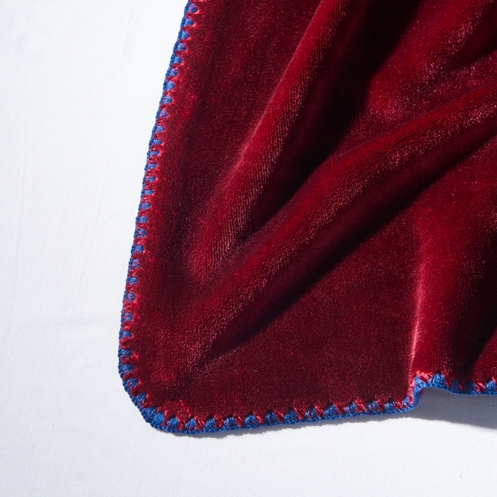 91家纺网 家纺一手货源 找家纺 馨米莱家纺2025新款贝壳边牛奶绒毛毯 安格拉红