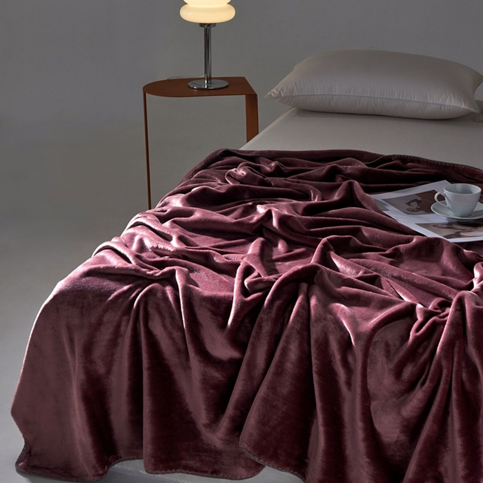 91家纺网 家纺一手货源 找家纺 馨米莱家纺2025新款贝壳边牛奶绒毛毯 豆沙色