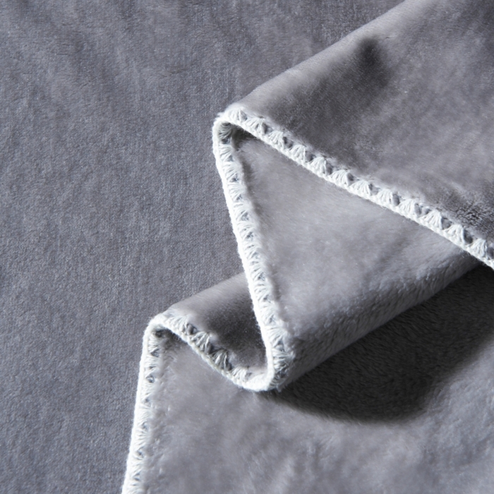 91家纺网 家纺一手货源 找家纺 馨米莱家纺2025新款贝壳边牛奶绒毛毯 高级灰