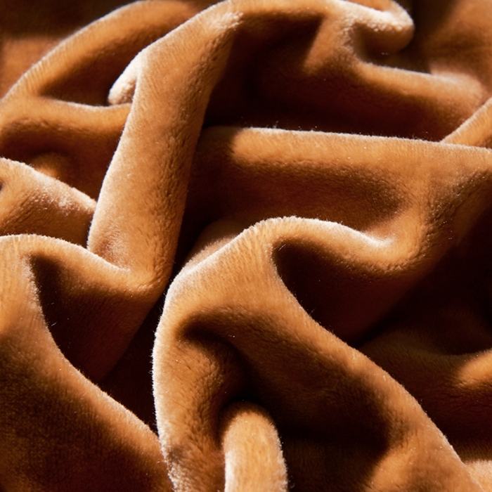 91家纺网 家纺一手货源 找家纺 馨米莱家纺2025新款贝壳边牛奶绒毛毯 卡其驼