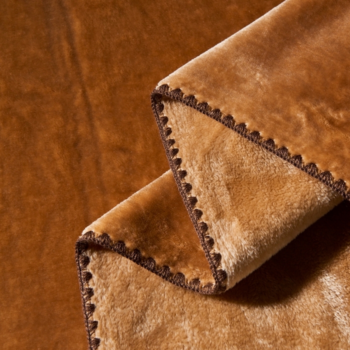 91家纺网 家纺一手货源 找家纺 馨米莱家纺2025新款贝壳边牛奶绒毛毯 卡其驼