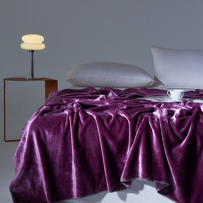 91家纺网 家纺一手货源 找家纺 馨米莱家纺2025新款贝壳边牛奶绒毛毯 木槿紫