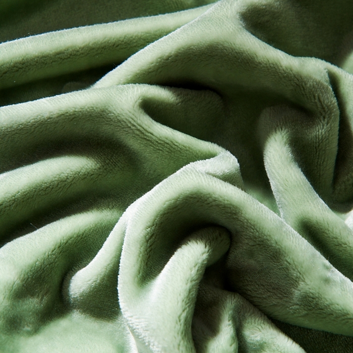 91家纺网 家纺一手货源 找家纺 馨米莱家纺2025新款贝壳边牛奶绒毛毯 欧碧绿