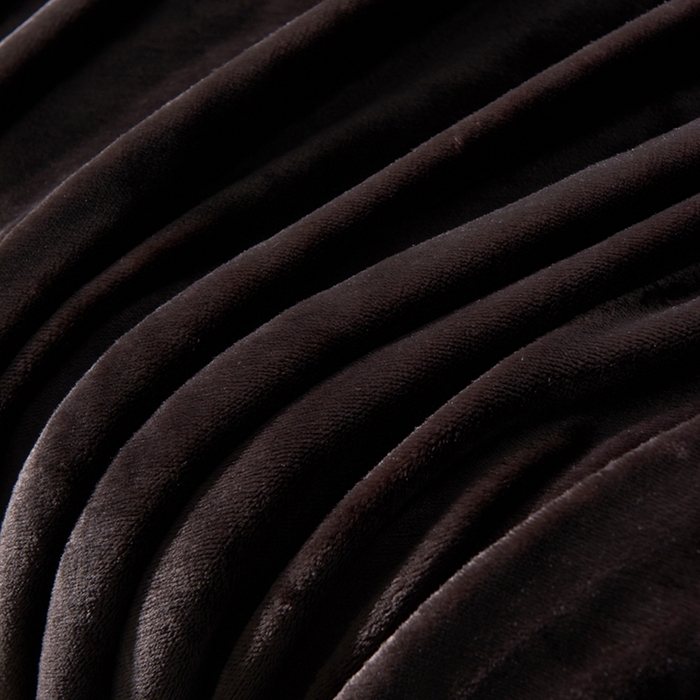 91家纺网 家纺一手货源 找家纺 馨米莱家纺2025新款贝壳边牛奶绒毛毯 深灰色