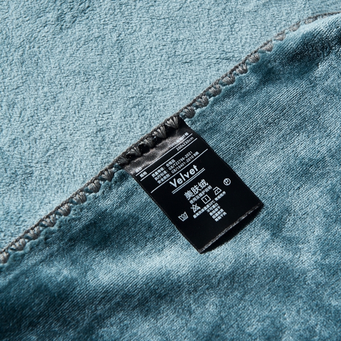 91家纺网 家纺一手货源 找家纺 馨米莱家纺2025新款贝壳边牛奶绒毛毯 墨绿色