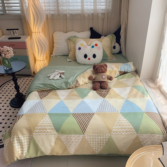 91家纺网 家纺一手货源 找家纺 （总）莱豫家纺 2025春夏新款学生季全棉纯棉印花上下铺三件套学生宿舍三件套