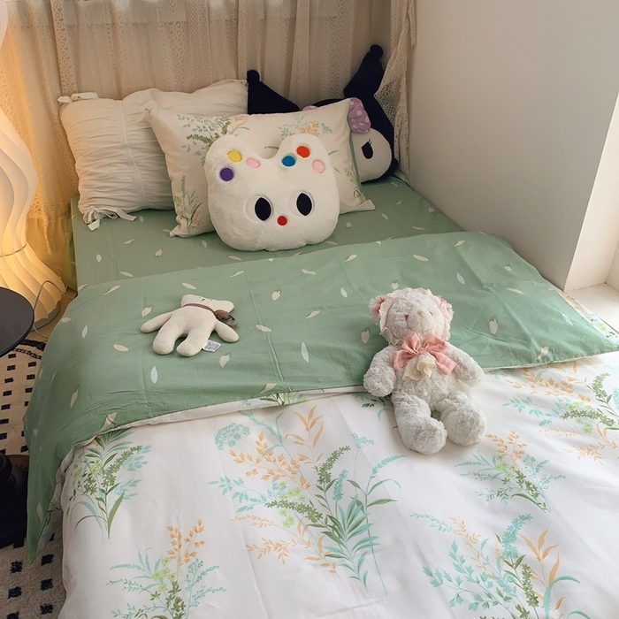 91家纺网 家纺一手货源 找家纺 莱豫家纺 2025春夏新款学生季全棉纯棉印花上下铺三件套学生宿舍三件套 爱莲娜