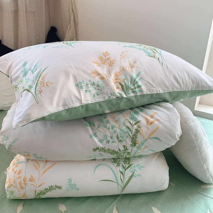 91家纺网 家纺一手货源 找家纺 莱豫家纺 2025春夏新款学生季全棉纯棉印花上下铺三件套学生宿舍三件套 爱莲娜