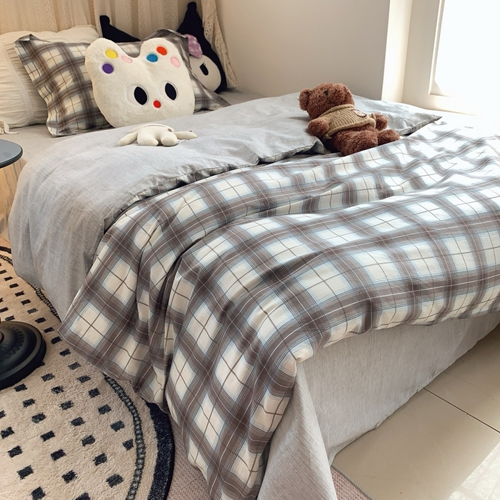 91家纺网 家纺一手货源 找家纺 莱豫家纺 2025春夏新款学生季全棉纯棉印花上下铺三件套学生宿舍三件套 布雷尼