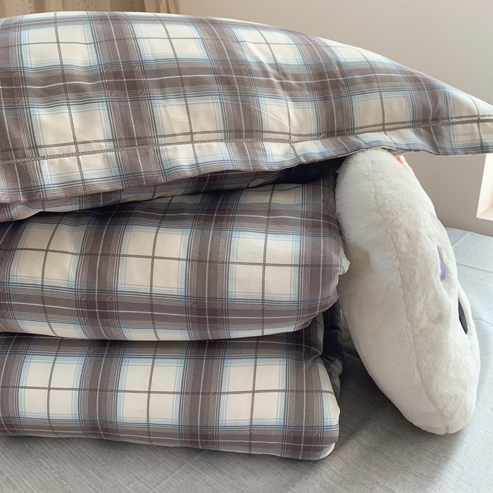 91家纺网 家纺一手货源 找家纺 莱豫家纺 2025春夏新款学生季全棉纯棉印花上下铺三件套学生宿舍三件套 布雷尼