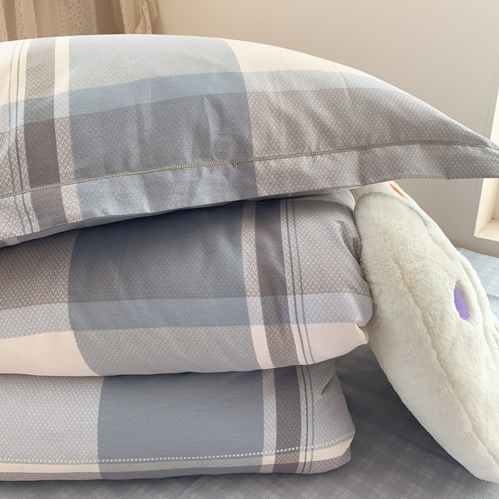 91家纺网 家纺一手货源 找家纺 莱豫家纺 2025春夏新款学生季全棉纯棉印花上下铺三件套学生宿舍三件套 方格蓝