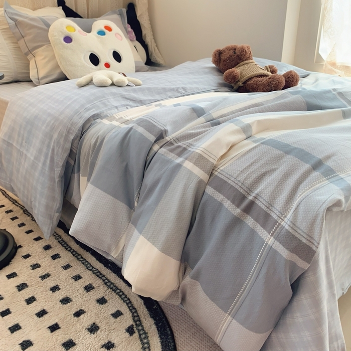 91家纺网 家纺一手货源 找家纺 莱豫家纺 2025春夏新款学生季全棉纯棉印花上下铺三件套学生宿舍三件套 方格蓝