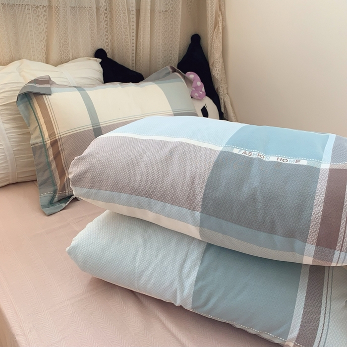 91家纺网 家纺一手货源 找家纺 莱豫家纺 2025春夏新款学生季全棉纯棉印花上下铺三件套学生宿舍三件套 方格绿