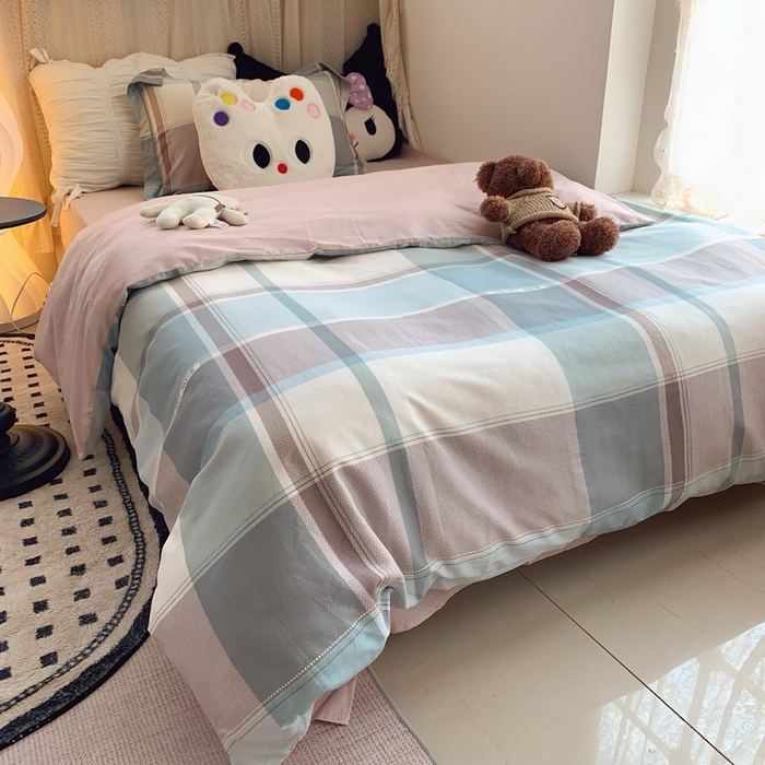 91家纺网 家纺一手货源 找家纺 莱豫家纺 2025春夏新款学生季全棉纯棉印花上下铺三件套学生宿舍三件套 方格绿