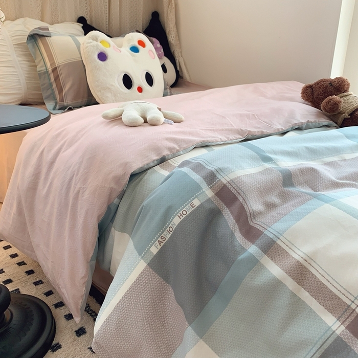 91家纺网 家纺一手货源 找家纺 莱豫家纺 2025春夏新款学生季全棉纯棉印花上下铺三件套学生宿舍三件套 方格绿