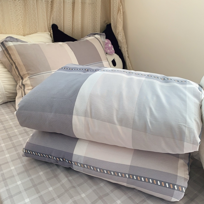 91家纺网 家纺一手货源 找家纺 莱豫家纺 2025春夏新款学生季全棉纯棉印花上下铺三件套学生宿舍三件套 阶梯灰