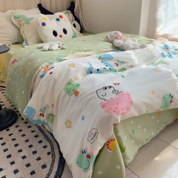 91家纺网 家纺一手货源 找家纺 莱豫家纺 2025春夏新款学生季全棉纯棉印花上下铺三件套学生宿舍三件套 快乐旅行