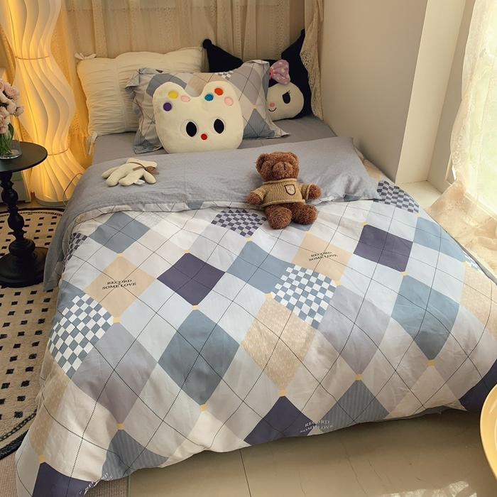 91家纺网 家纺一手货源 找家纺 莱豫家纺 2025春夏新款学生季全棉纯棉印花上下铺三件套学生宿舍三件套 拉斯图