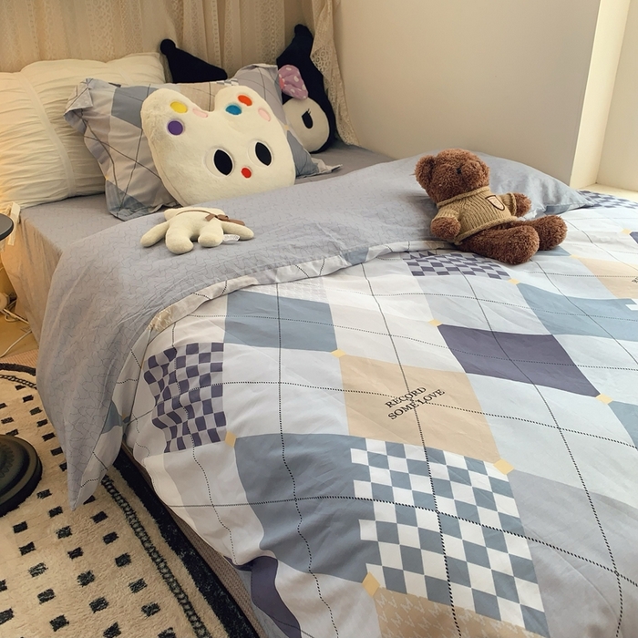 91家纺网 家纺一手货源 找家纺 莱豫家纺 2025春夏新款学生季全棉纯棉印花上下铺三件套学生宿舍三件套 拉斯图