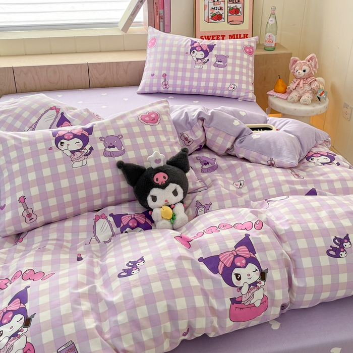 91家纺网 家纺一手货源 找家纺 博雅 2025新款全棉三丽鸥全棉四件套-小版 小方格库洛米