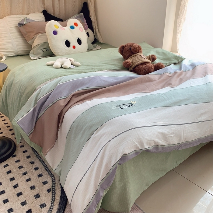 91家纺网 家纺一手货源 找家纺 莱豫家纺 2025春夏新款学生季全棉纯棉印花上下铺三件套学生宿舍三件套 麦浪指纹