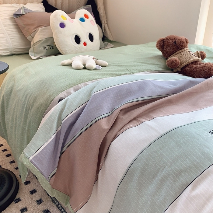 91家纺网 家纺一手货源 找家纺 莱豫家纺 2025春夏新款学生季全棉纯棉印花上下铺三件套学生宿舍三件套 麦浪指纹