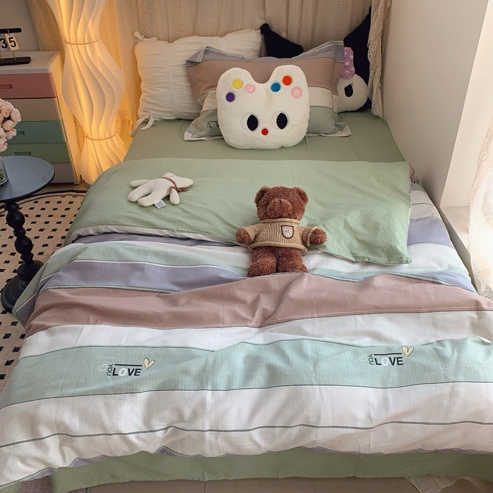 91家纺网 家纺一手货源 找家纺 莱豫家纺 2025春夏新款学生季全棉纯棉印花上下铺三件套学生宿舍三件套 麦浪指纹