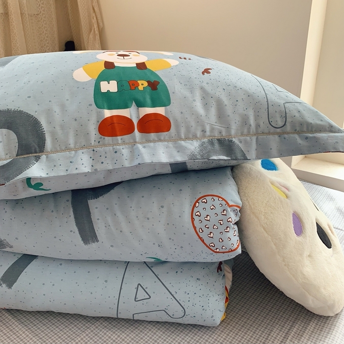 91家纺网 家纺一手货源 找家纺 莱豫家纺 2025春夏新款学生季全棉纯棉印花上下铺三件套学生宿舍三件套 蒙奇奇