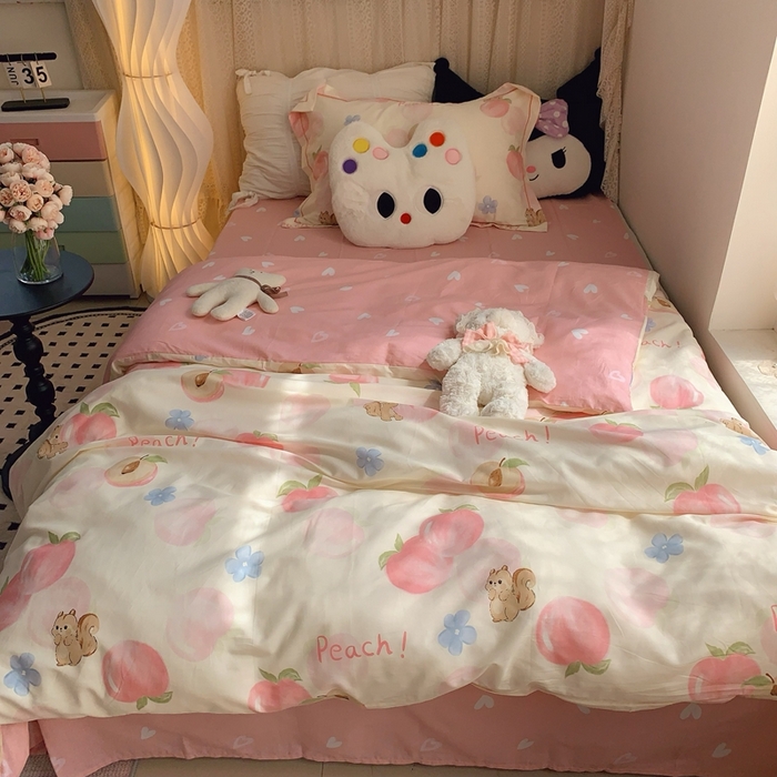 91家纺网 家纺一手货源 找家纺 莱豫家纺 2025春夏新款学生季全棉纯棉印花上下铺三件套学生宿舍三件套 蜜桃松鼠