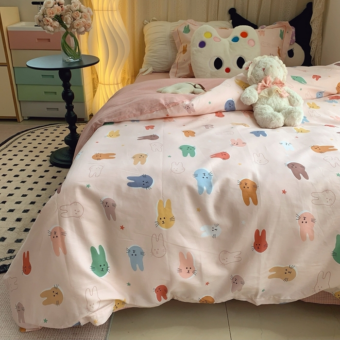 91家纺网 家纺一手货源 找家纺 莱豫家纺 2025春夏新款学生季全棉纯棉印花上下铺三件套学生宿舍三件套 喵星人粉