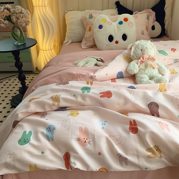 91家纺网 家纺一手货源 找家纺 莱豫家纺 2025春夏新款学生季全棉纯棉印花上下铺三件套学生宿舍三件套 喵星人粉