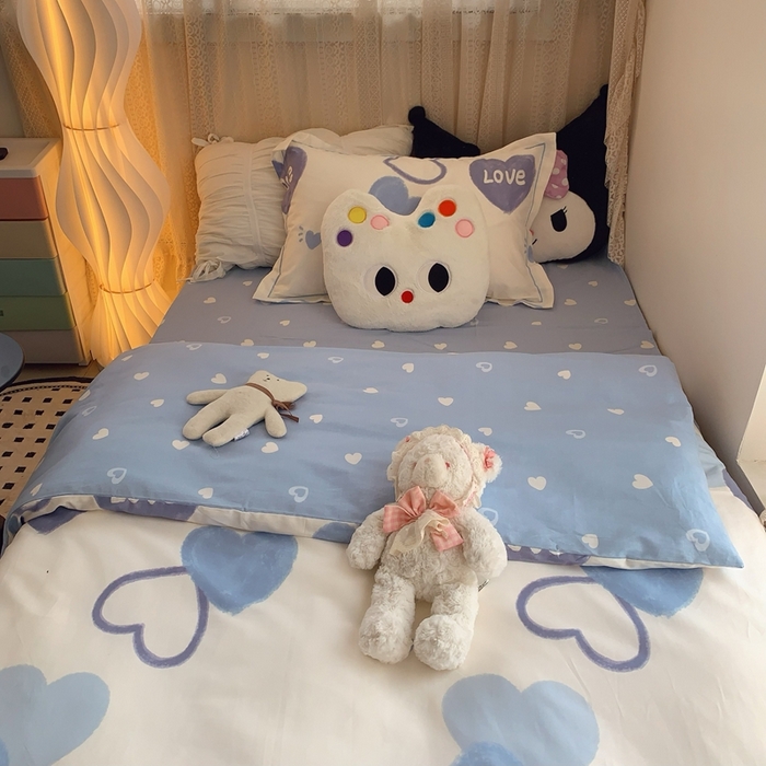 91家纺网 家纺一手货源 找家纺 莱豫家纺 2025春夏新款学生季全棉纯棉印花上下铺三件套学生宿舍三件套 奶油爱心蓝